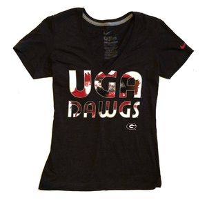 NIKE UGA Dawgs T Shirt women’s, Medium
